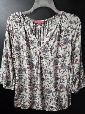 Rose & Thyme Floral Print V-Neck Blouse White with Red & Blue